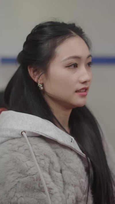 《假扮情侣后我动了心》剧照
