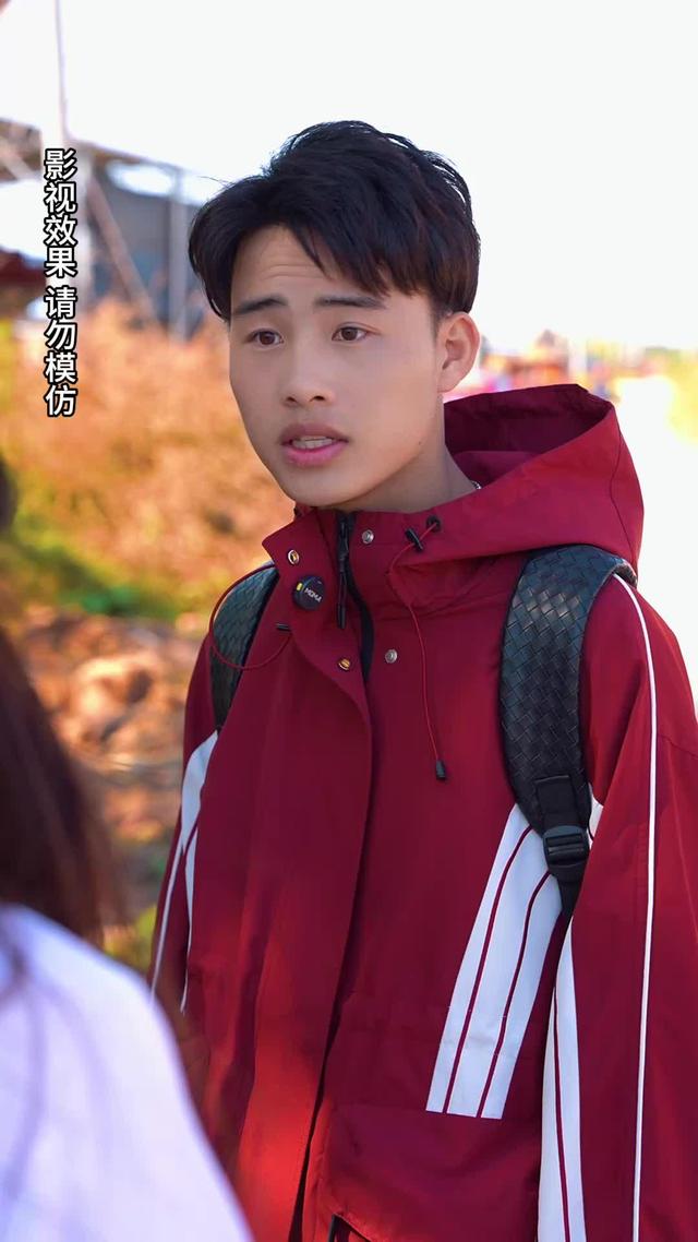 《千萬不要穿紅衣》劇照