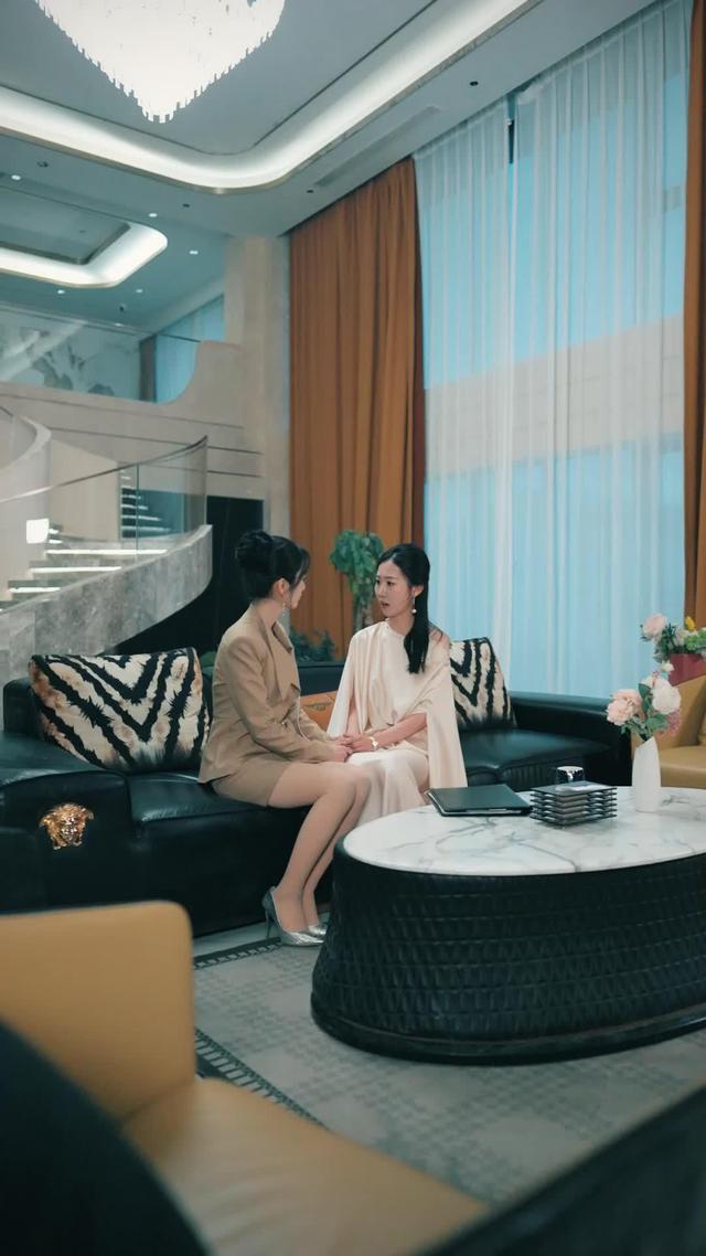 《系統覺醒後，廢材二小姐華麗逆襲》劇照
