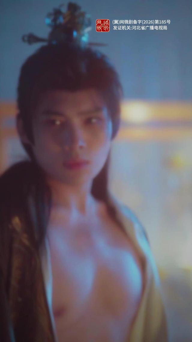 《神医娘亲归来，战神王爷跪求复合》剧照