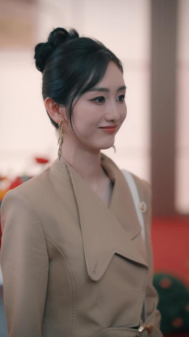 《系統覺醒後，廢材二小姐華麗逆襲》劇照