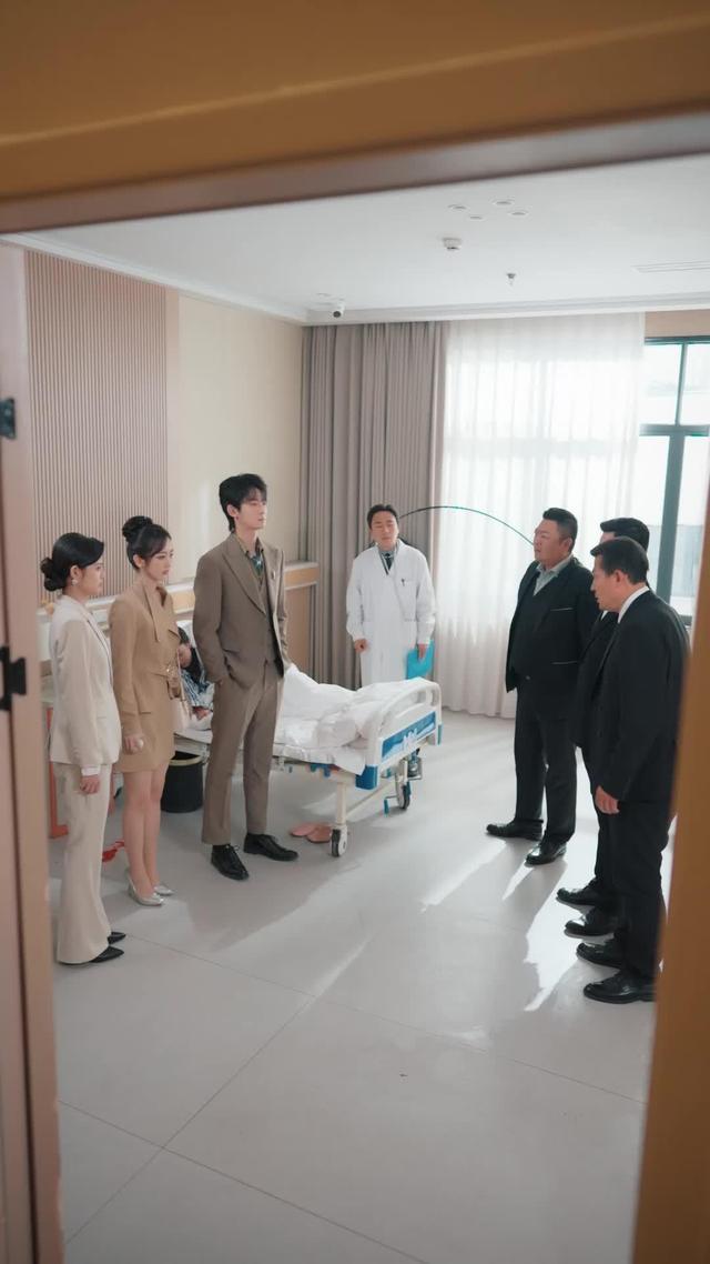 《系統覺醒後，廢材二小姐華麗逆襲》劇照