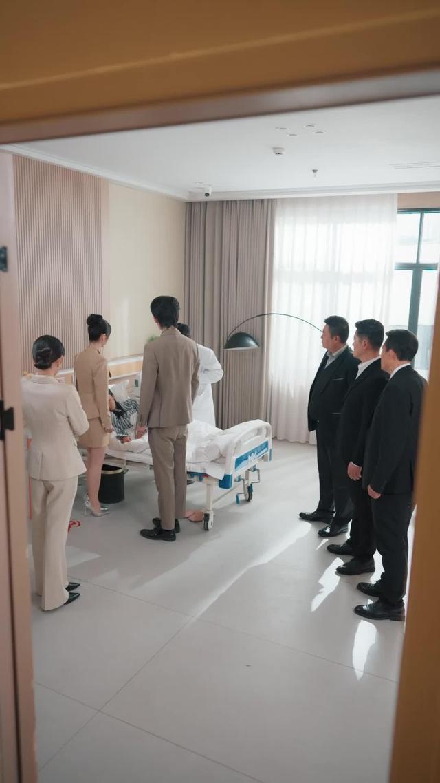 《系統覺醒後，廢材二小姐華麗逆襲》劇照