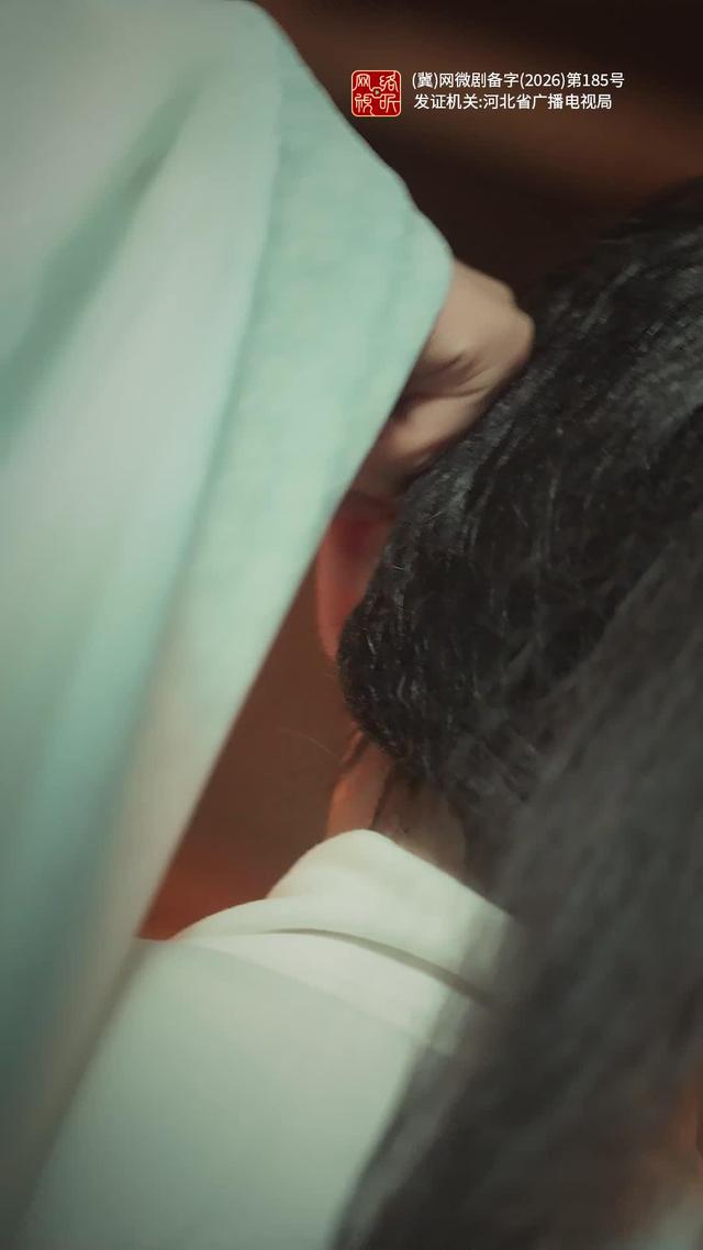 《神医娘亲归来，战神王爷跪求复合》剧照