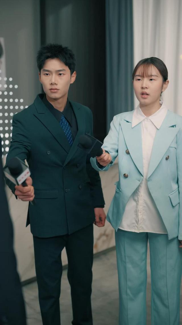 《系統覺醒後，廢材二小姐華麗逆襲》劇照