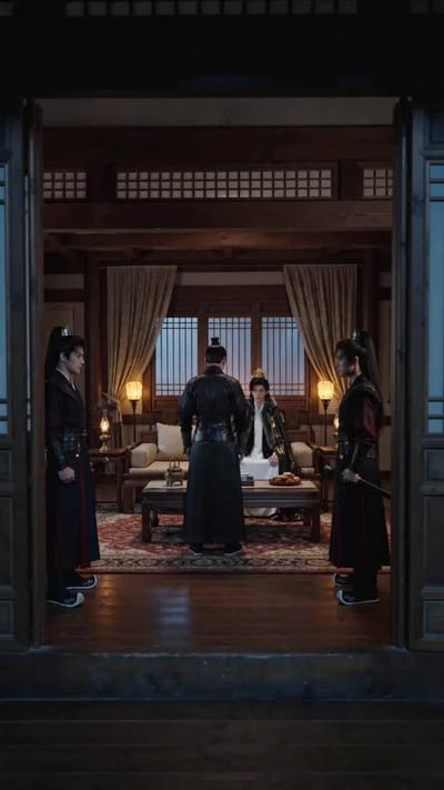 《春色韞韞共餘生》劇照