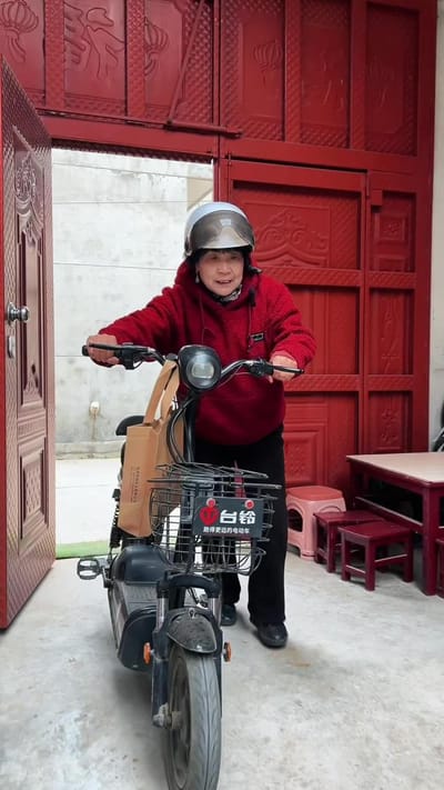 《錢去哪了》劇照