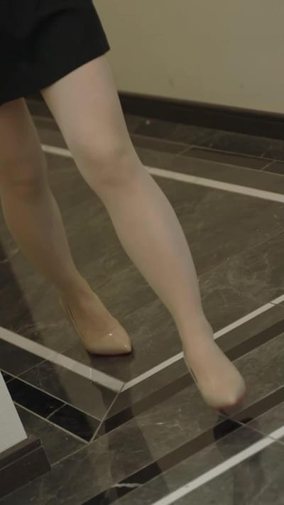 《迟来的母亲体谅》剧照