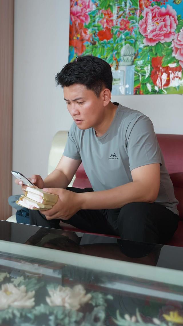 《旧爱暖心相伴2》剧照