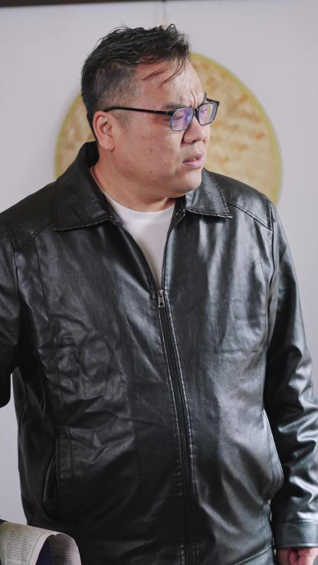 《爹要嫁人兒要翻天》劇照