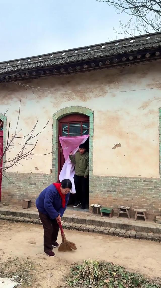 《淚落姐心》劇照