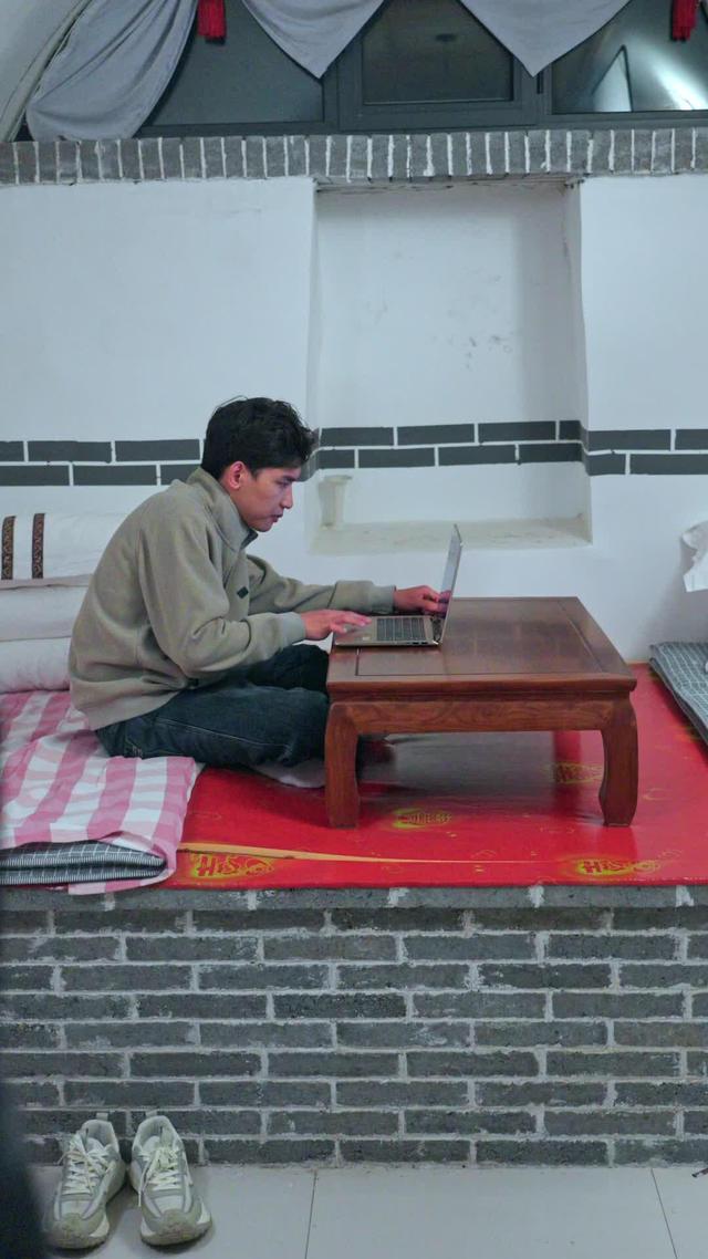 《爹要嫁人兒要翻天》劇照