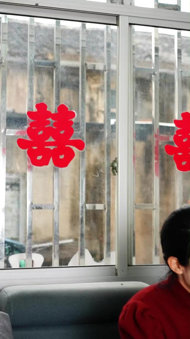 《花开半路之晚来的暖阳》剧照