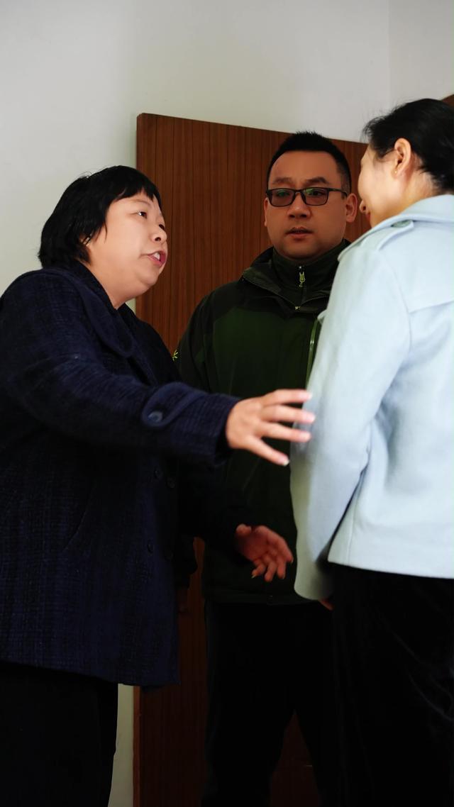 《花开半路之晚来的暖阳》剧照