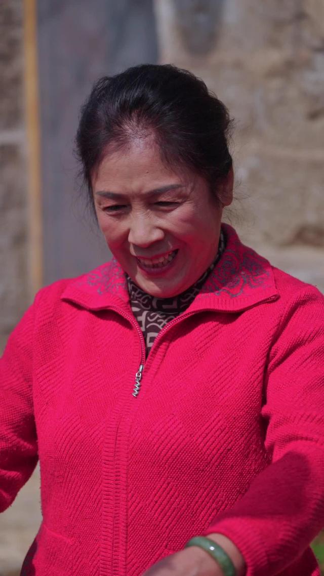 《爹要嫁人兒要翻天》劇照