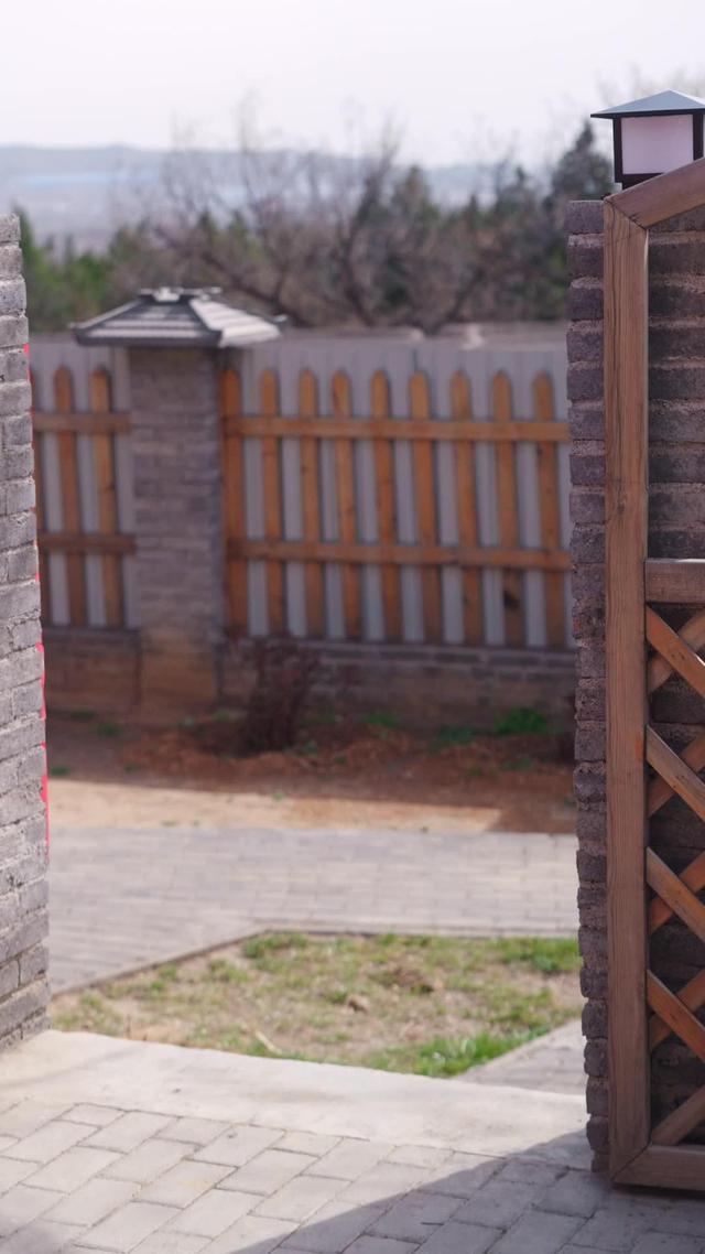 《爹要嫁人兒要翻天》劇照