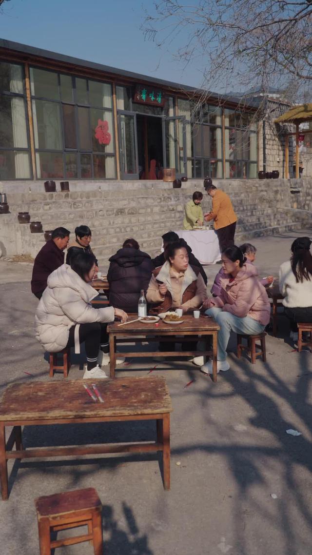 《爹要嫁人兒要翻天》劇照