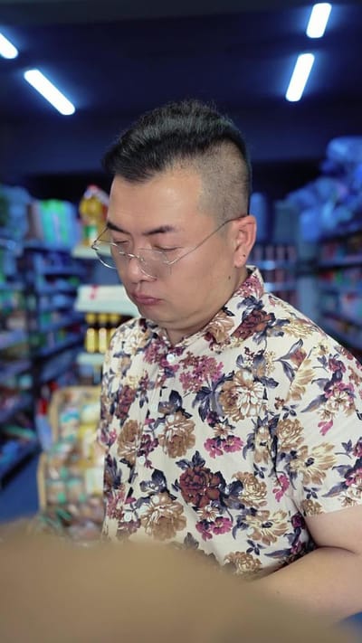 《重生九零：我陪母親逆風綻放》劇照