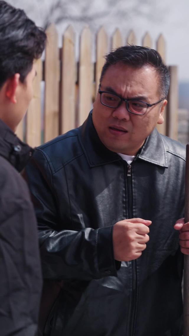 《爹要嫁人兒要翻天》劇照