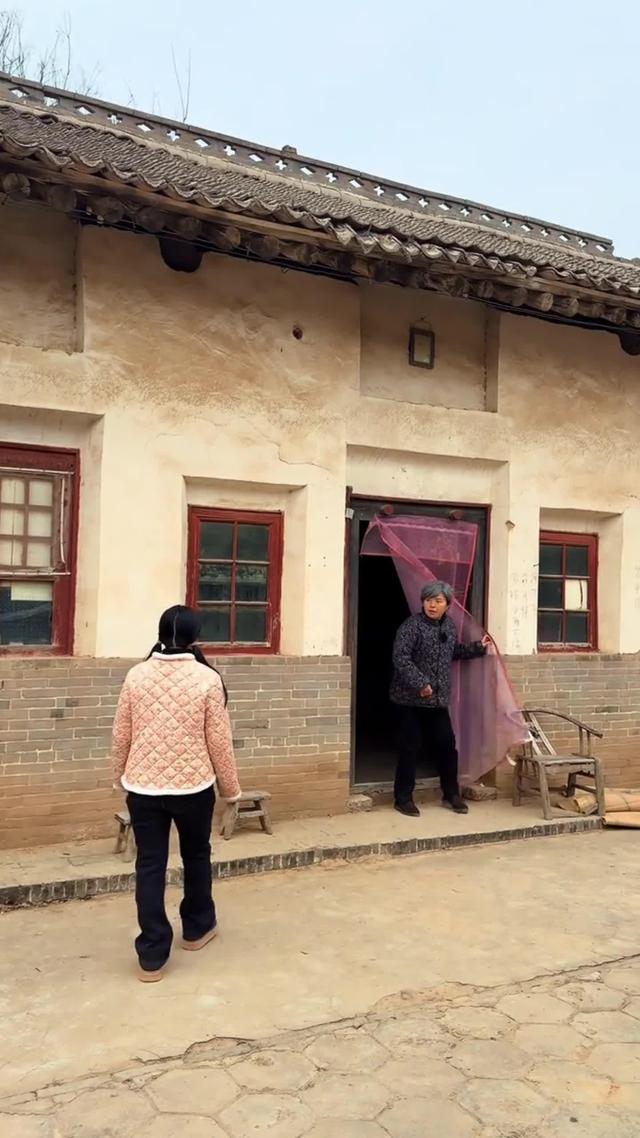 《淚落姐心》劇照