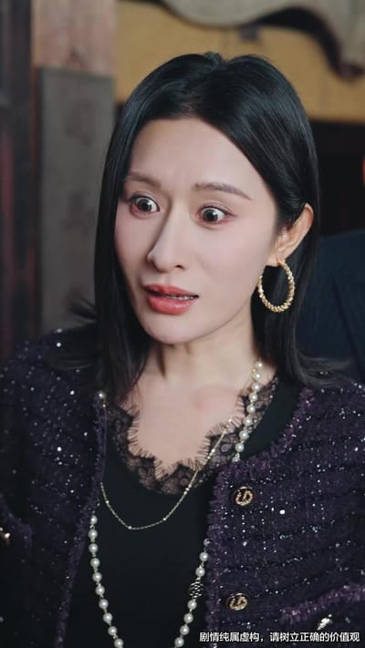 《这个保安不得了，上班第一天把歹徒打跑》剧照