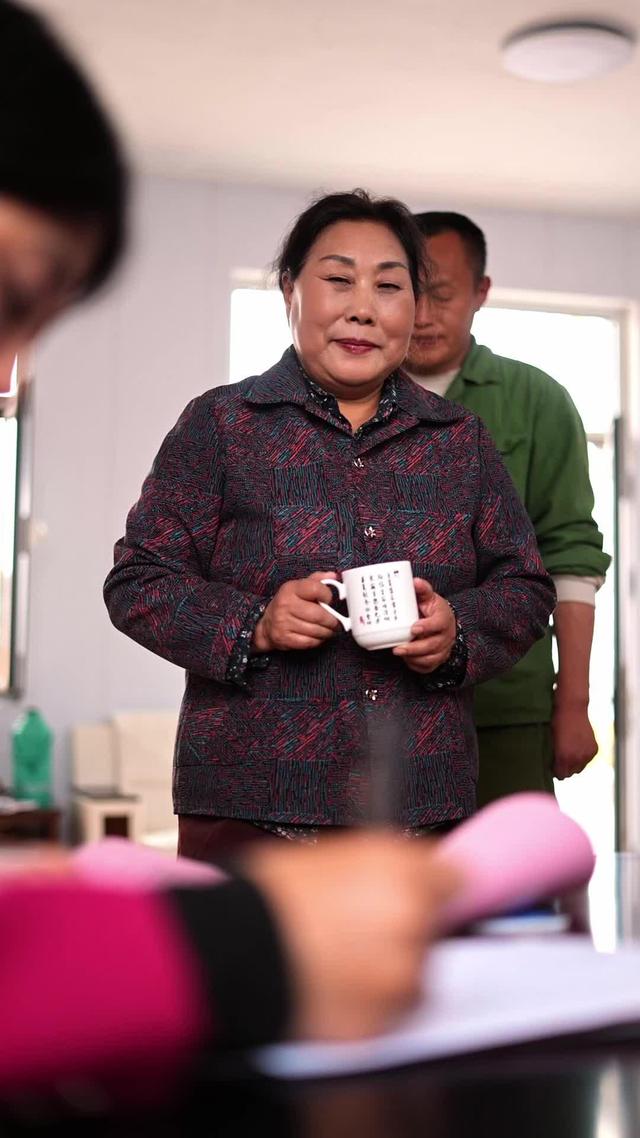 《花开石上又一春》剧照