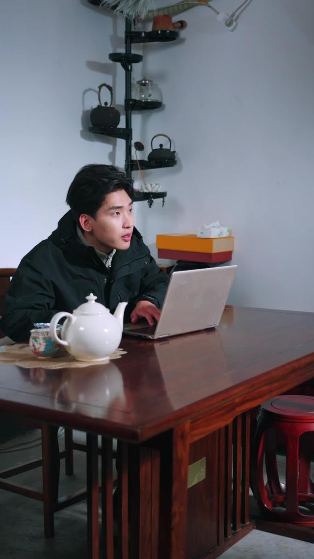 《爹要嫁人兒要翻天》劇照