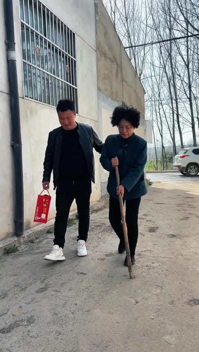 《找回的姐姐》劇照