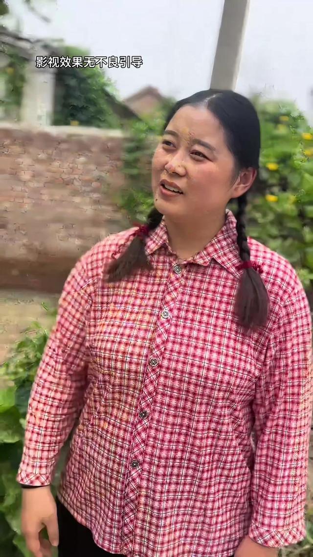 《半生尘缘》剧照