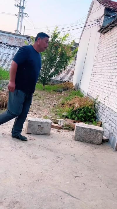 《半生尘缘》剧照