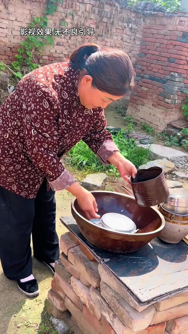 《半生尘缘》剧照