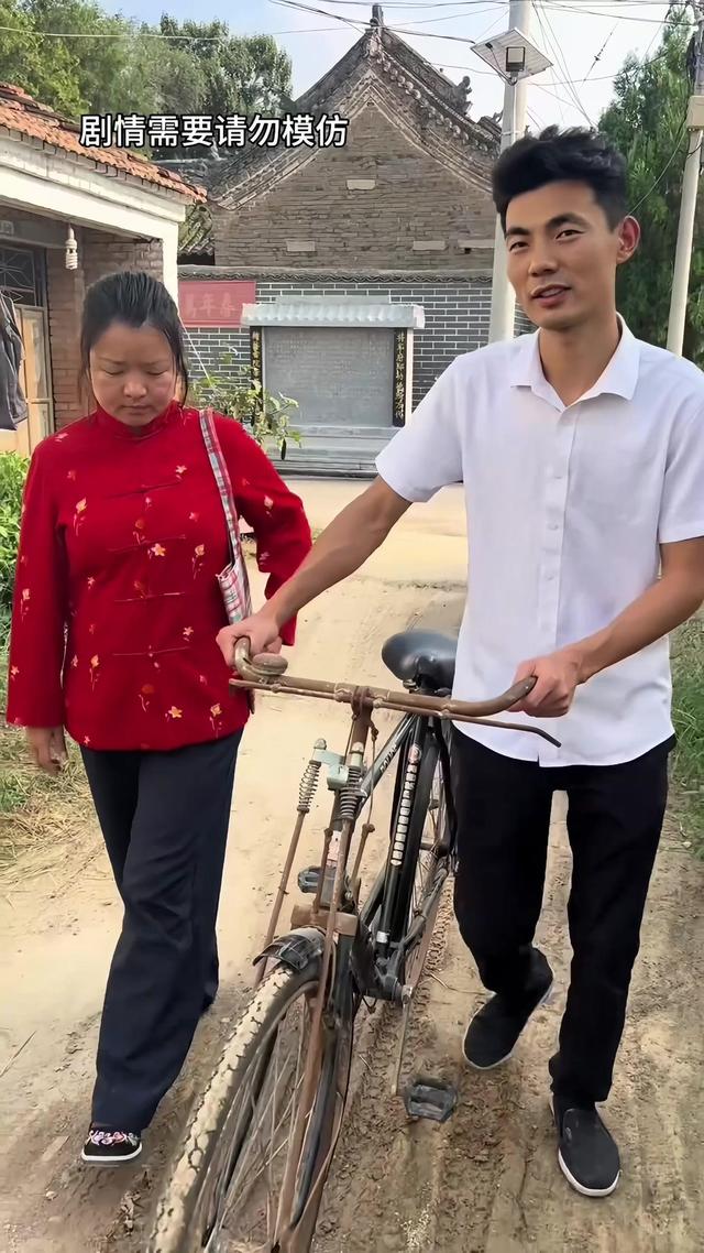 《半生尘缘》剧照