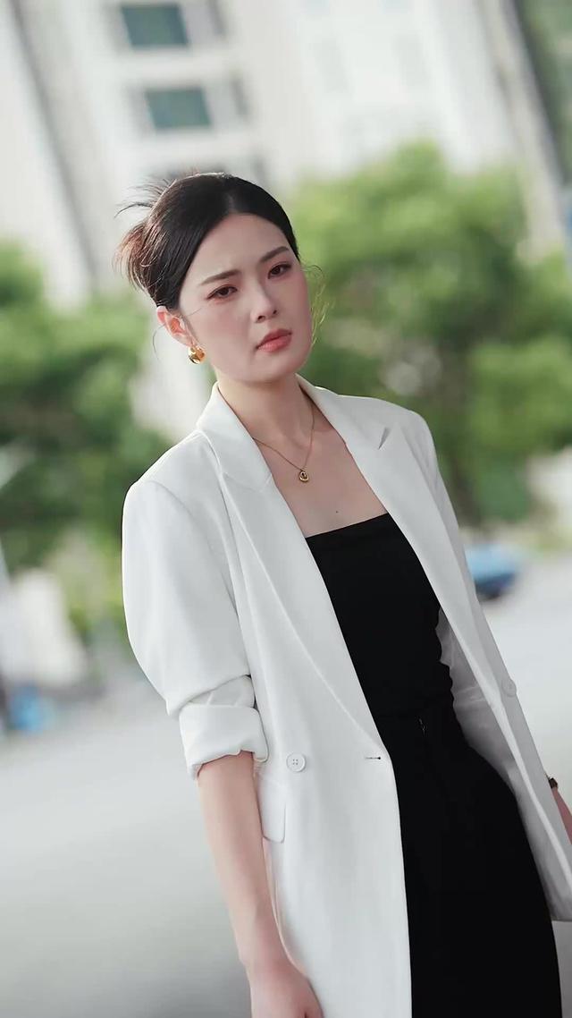 《给你蜜糖，却还我砒霜》剧照