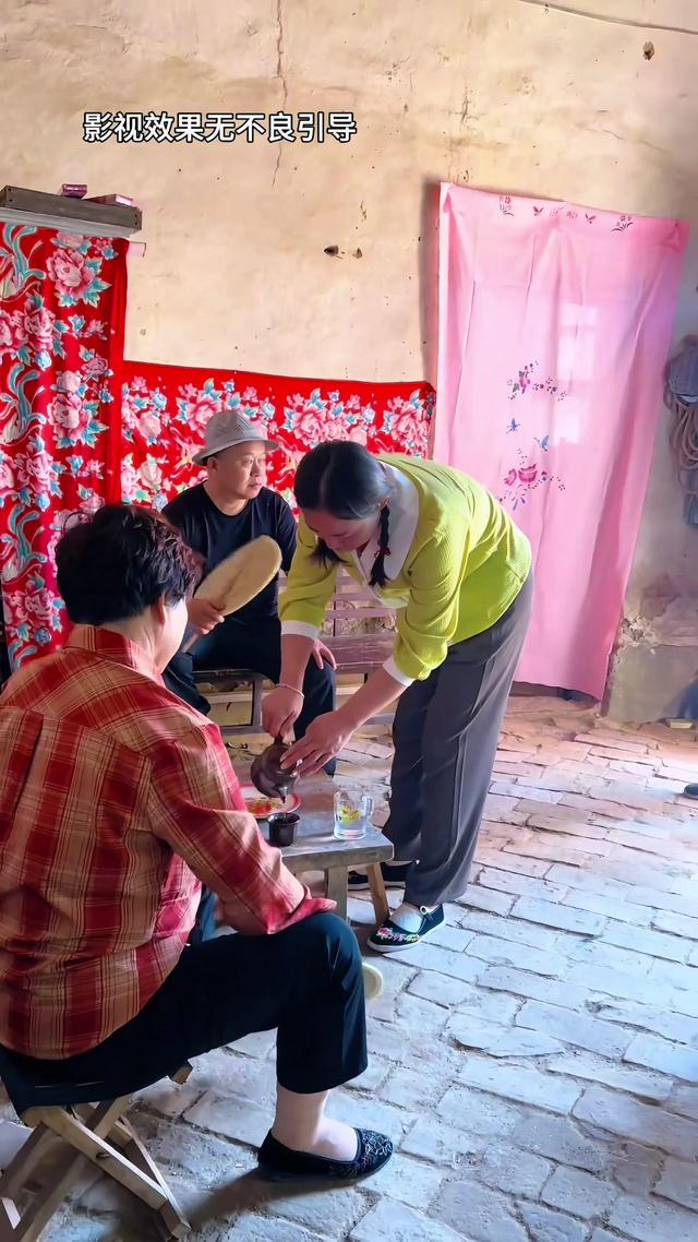 《半生尘缘》剧照