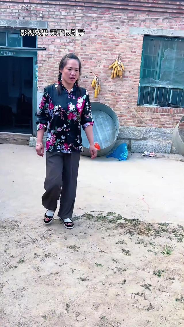 《半生尘缘》剧照