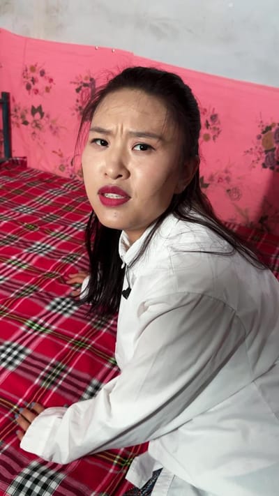 《半生荒唐一夢收》劇照