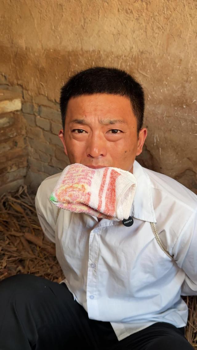 《半生荒唐一夢收》劇照