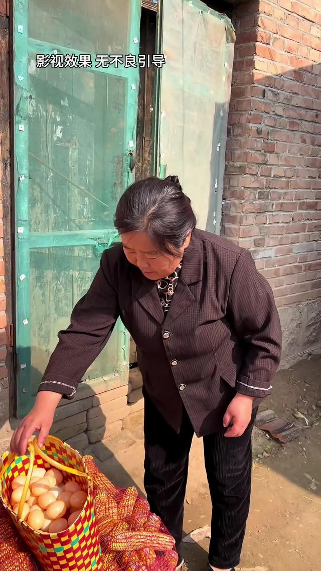 《半生尘缘》剧照