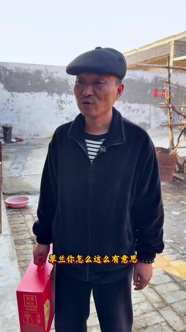 《屋簷下的晚情》劇照