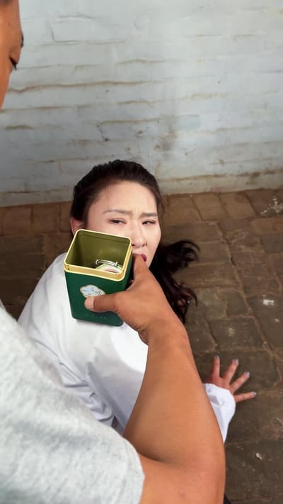《半生荒唐一夢收》劇照
