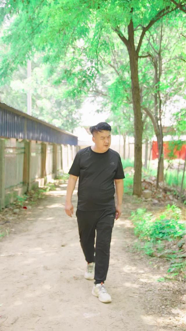 《村裡的姑娘叫阿杏》劇照