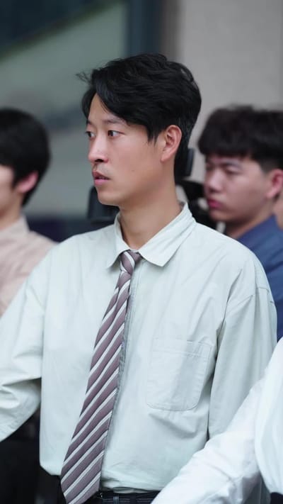 《被拐十九年，归途亦是深渊》剧照