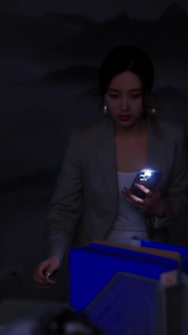 《離婚後她成了萬人迷》劇照