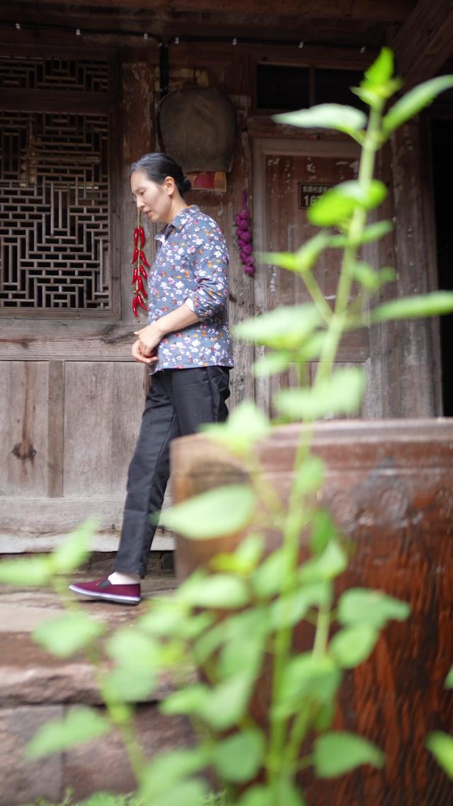 《云向晴耕》剧照