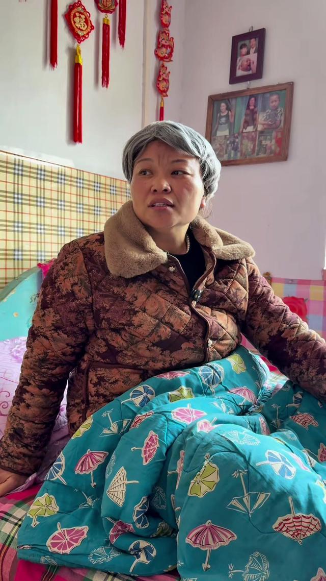《屋簷下的晚情》劇照