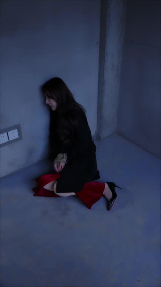 《離婚後她成了萬人迷》劇照
