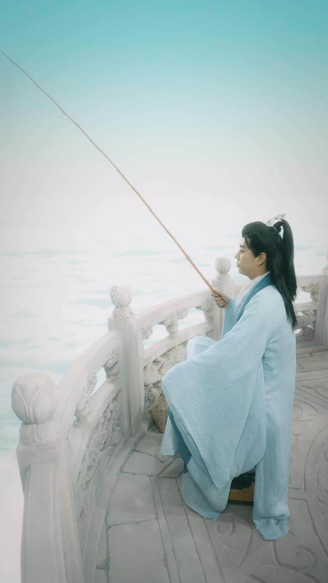 《我，剑圣！昆仑山签到一百年》剧照