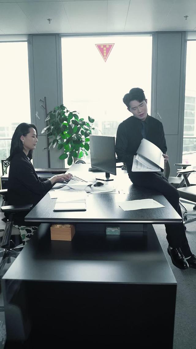 《新婚棋局》劇照