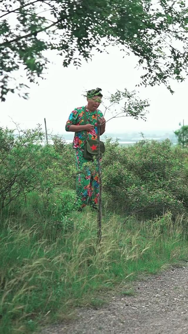 《苦盼儿孙半生缘》剧照