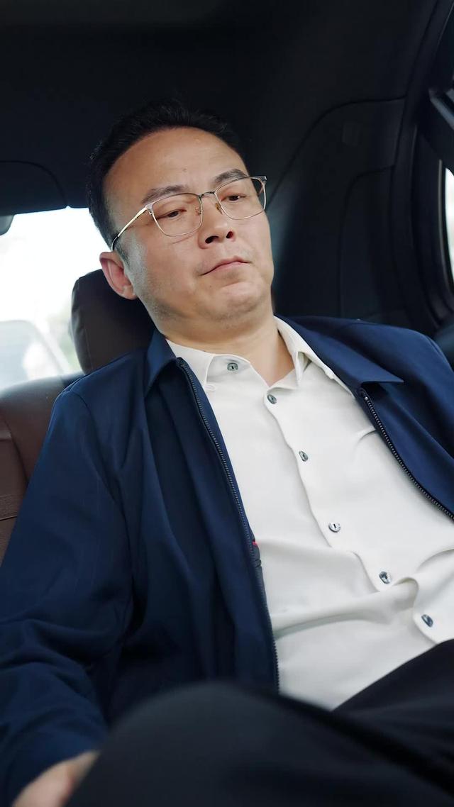 《利刃在喉》劇照